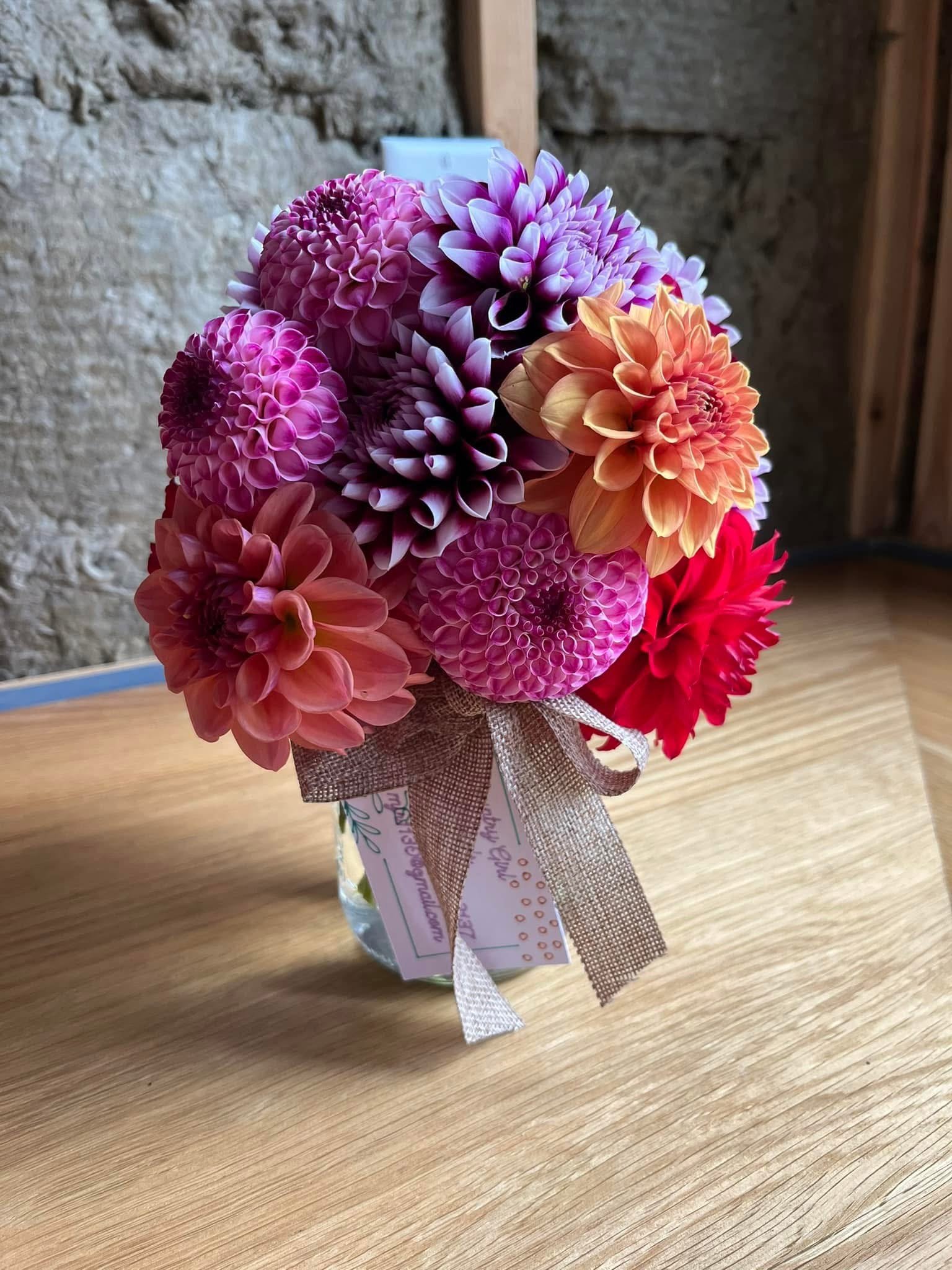 A seasonal Country Girl floral arrangement